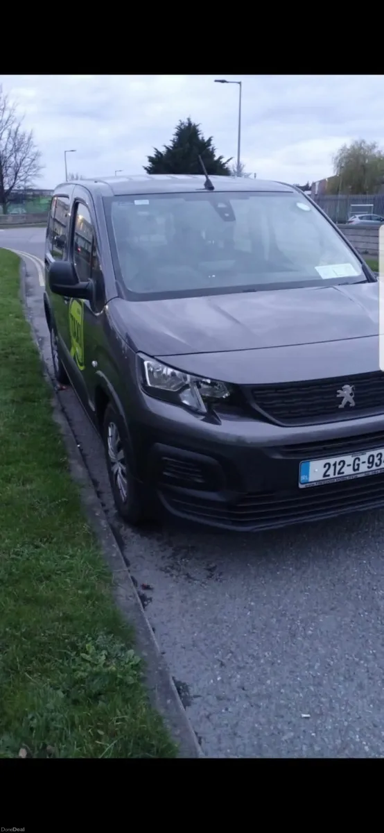 Peugeot Rifter 2021 - Image 2