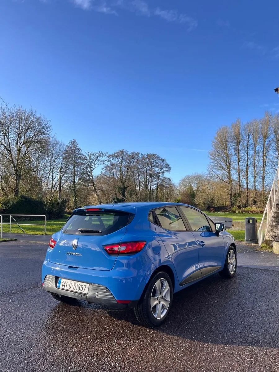 141 Renault Clio 1.2 AUTO, LOW MILES, NEW NCT, TAX - Image 3
