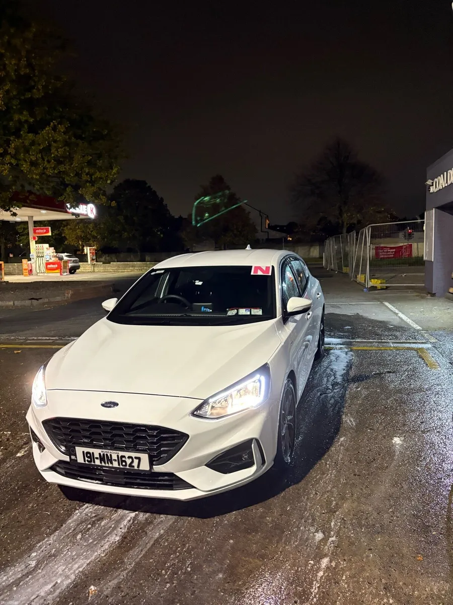 Ford focus st-line 1.0L 2019 - Image 3