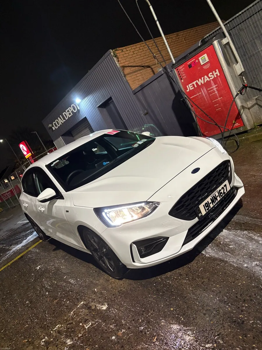 Ford focus st-line 1.0L 2019 - Image 4