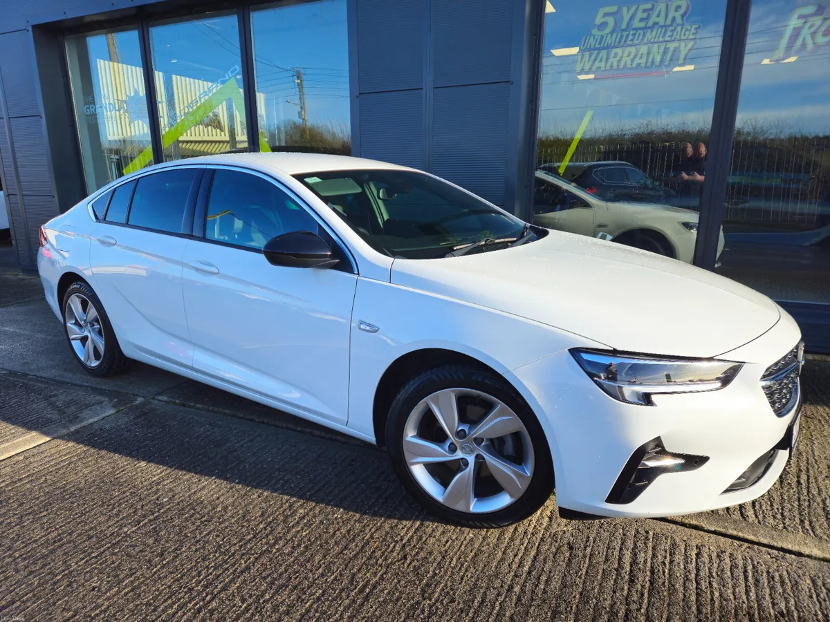Opel Insignia SRI 1.5D 122PS S/S FWD 6 Speed - Image 3