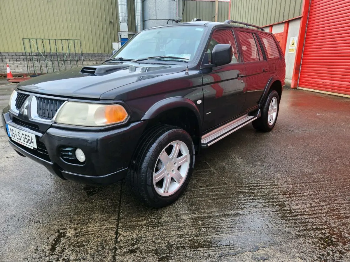 Mitsubishi pajero sport warrior - Image 3