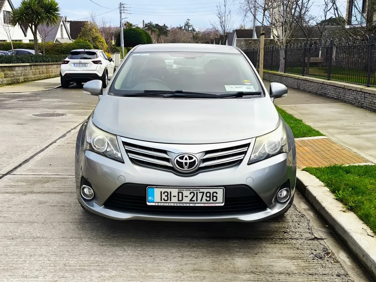 2013 AVENSIS 1.6 PETROL STRATA NCT 10/26 TAX 4/26 - Image 3