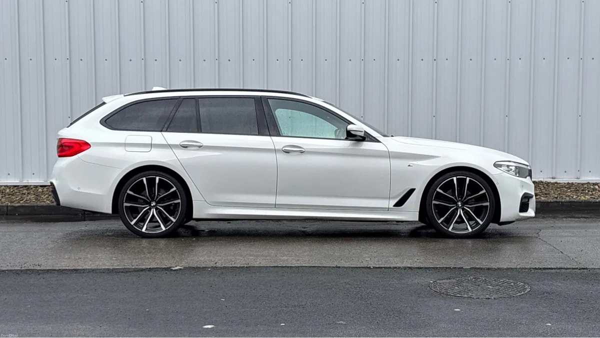 BMW G31 - M-Sport - Auto - Black Leather - Image 2