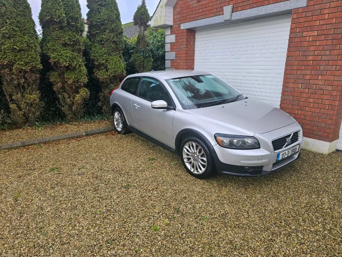 Volvo C30 1:6 diesel SE - Image 2