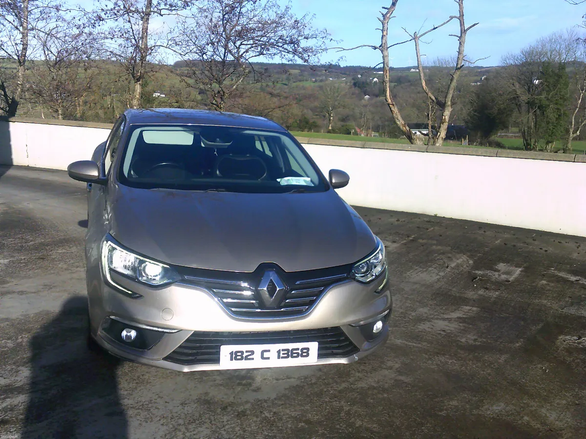 Renault Megane 2018 - Image 2