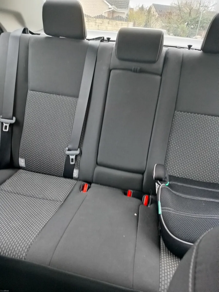 Toyota Corolla 2016 - Image 1