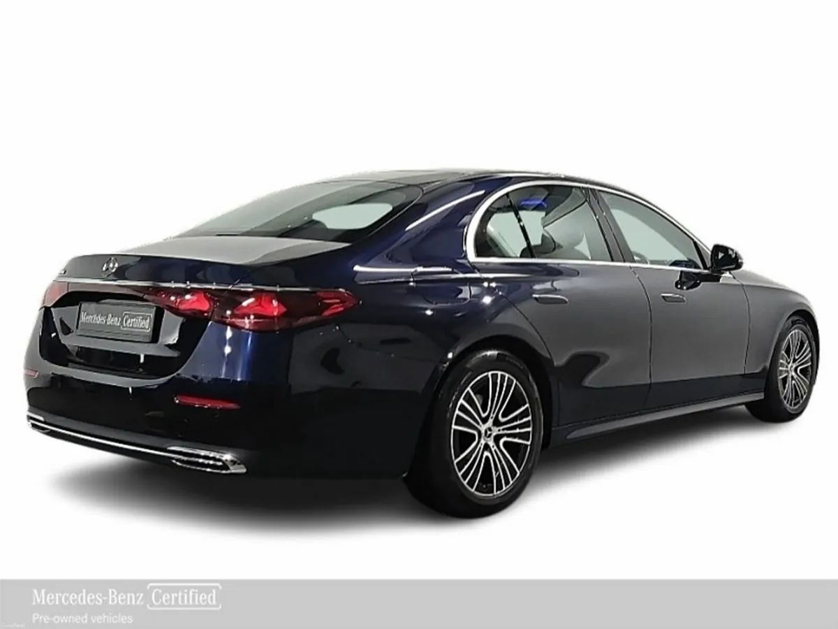 Mercedes-Benz E-Class E220D Avantgarde Plus with U - Image 4