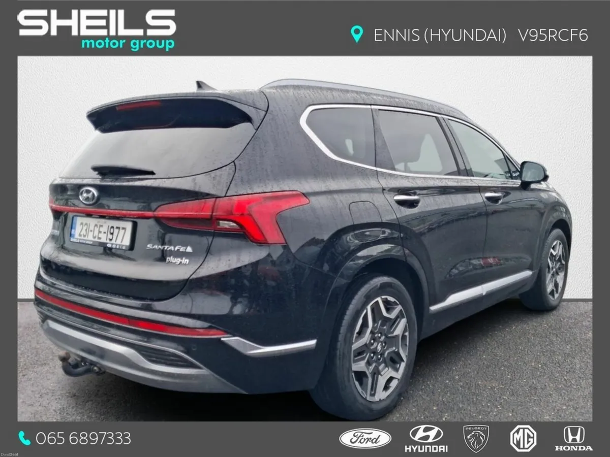 Hyundai Santa Fe 1.6 PHEV 4WD Premium Auto - Image 2