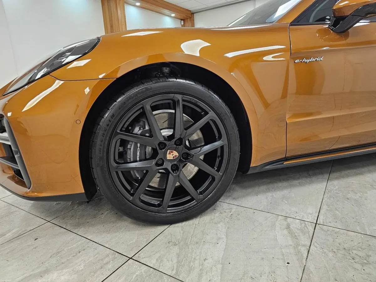 Porsche Panamera SIMPLY STUNNING ! - Image 4