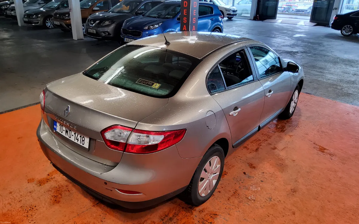 Renault Fluence 2010 - Image 3