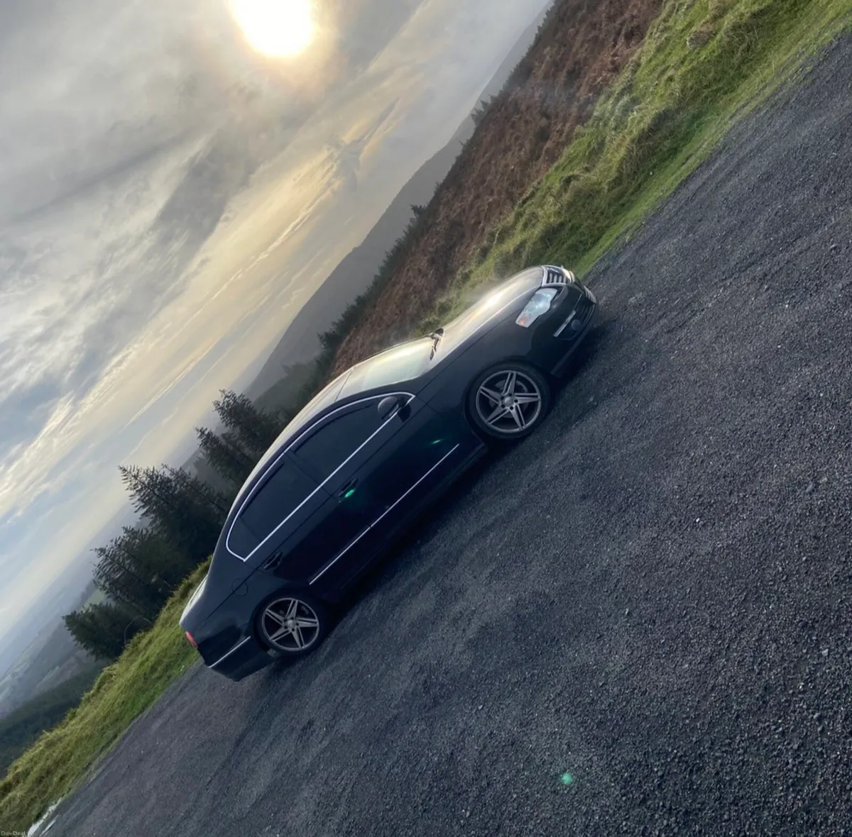 2009 2.0 Litre Passat - Image 4