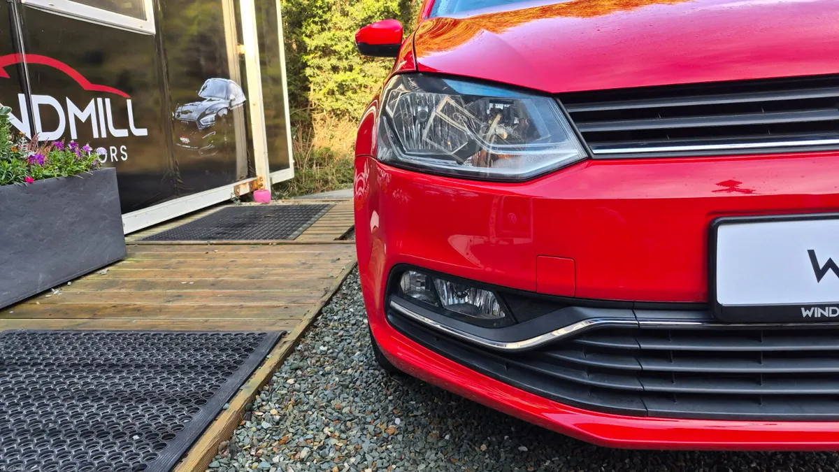 Volkswagen Polo 1.2 TSI 5DR Automatic DSG - Image 4