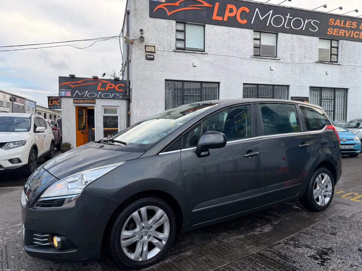 Peugeot 5008 2013 Low Mileage 7 seater - Image 2