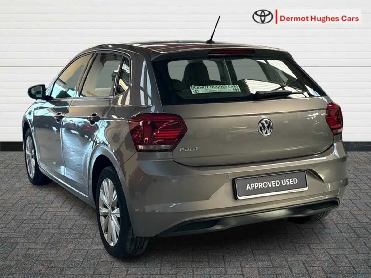 Volkswagen Polo CL 1.0 MANUAL 5SPEED 80HP 5DR - Image 2