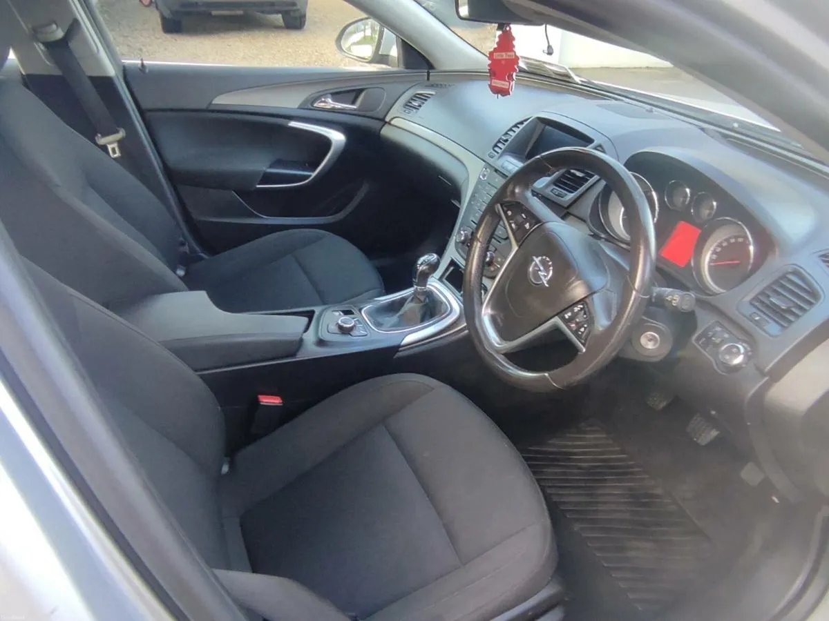 Opel insignia for sale - Image 4