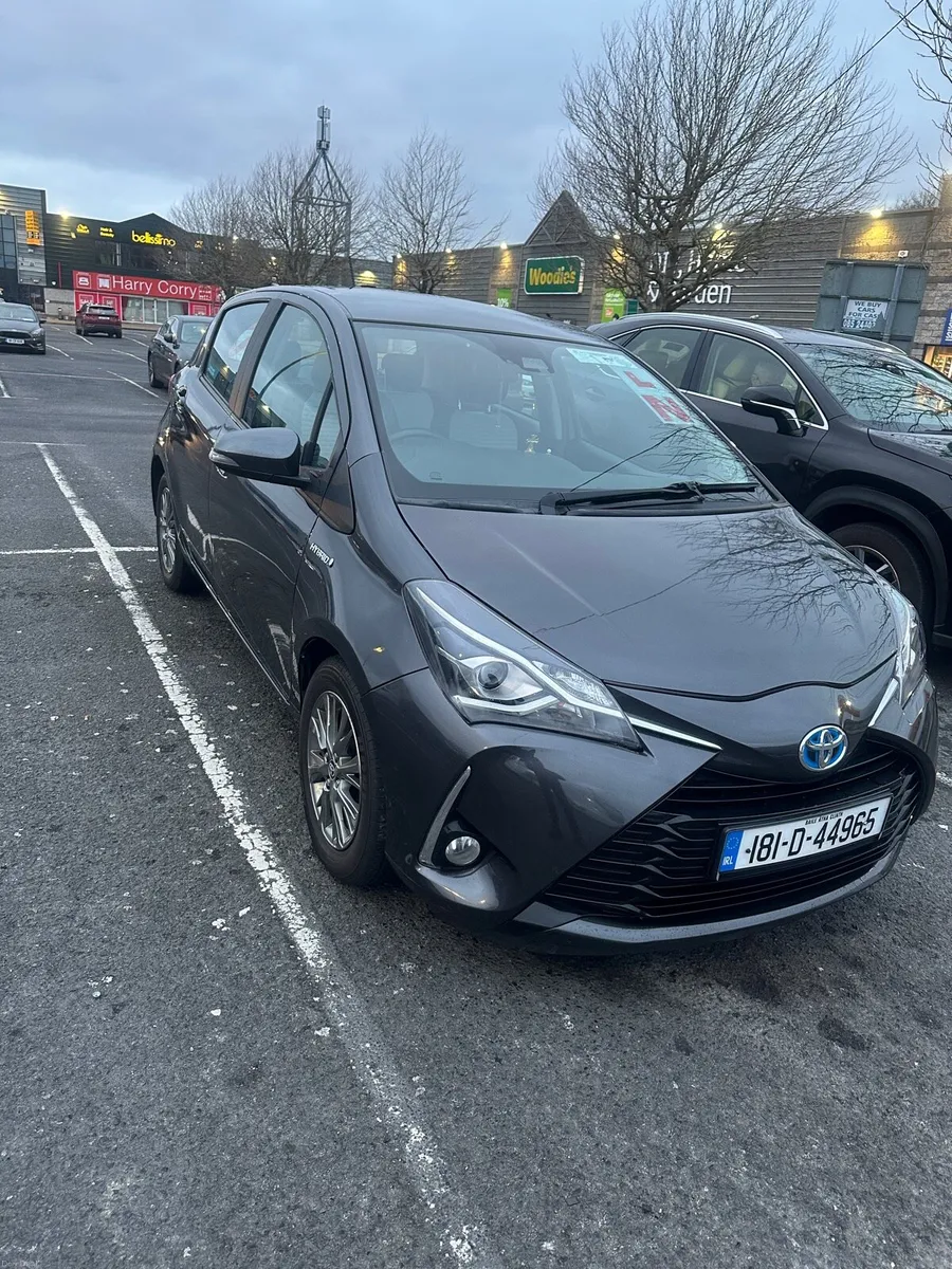 Toyota Yaris hybrid 2018 1.5L - Image 4