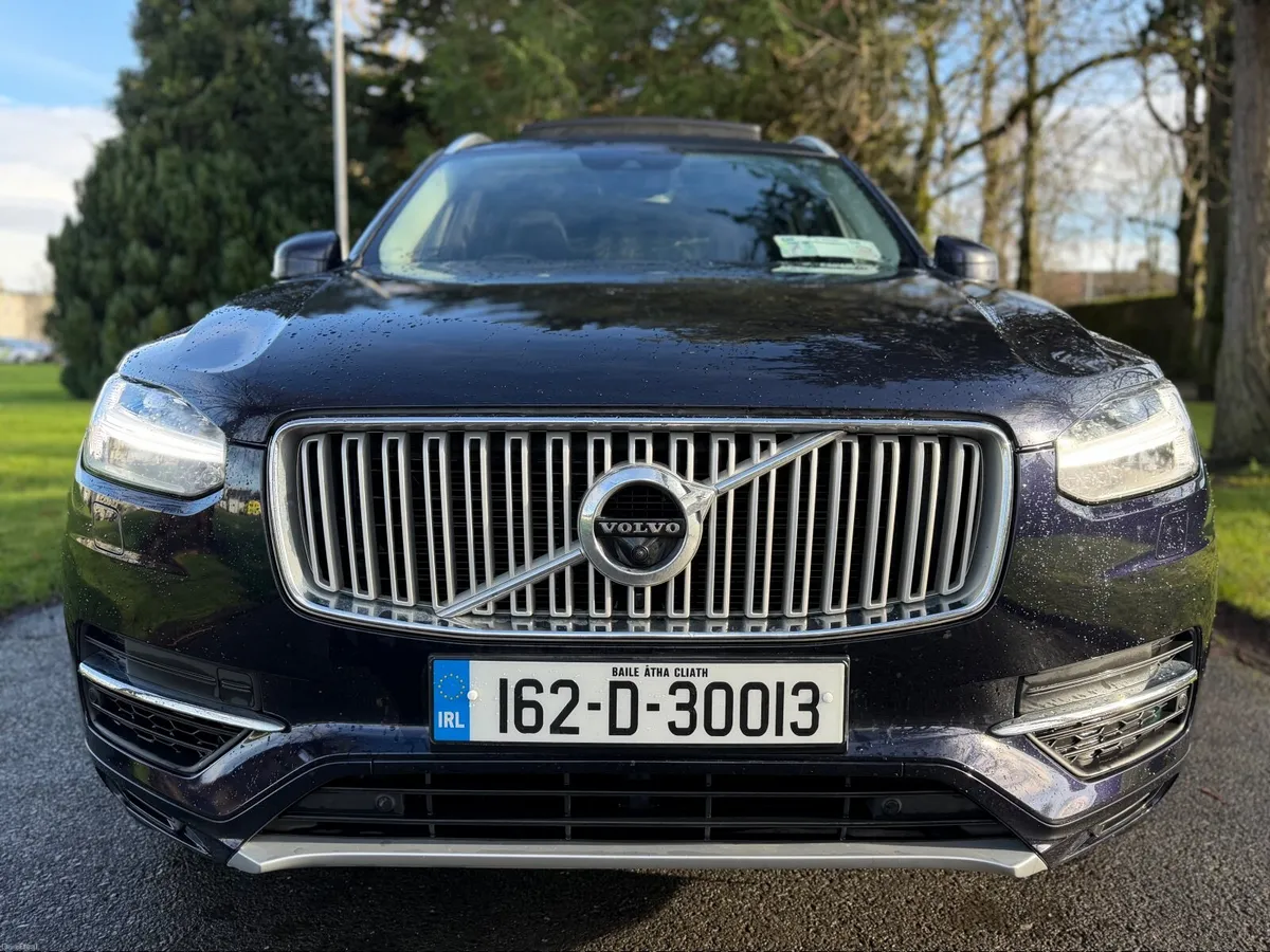162 Volvo XC90 2.0 T8 Inscript T-eng AWD 7 seater - Image 4