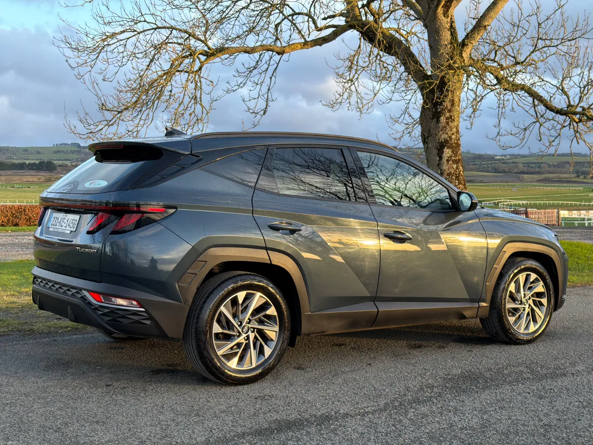 Hyundai Tucson 2023 Executive - Image 4