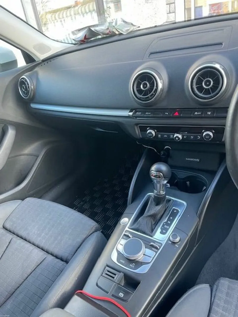 Audi A3 2014 - Image 4