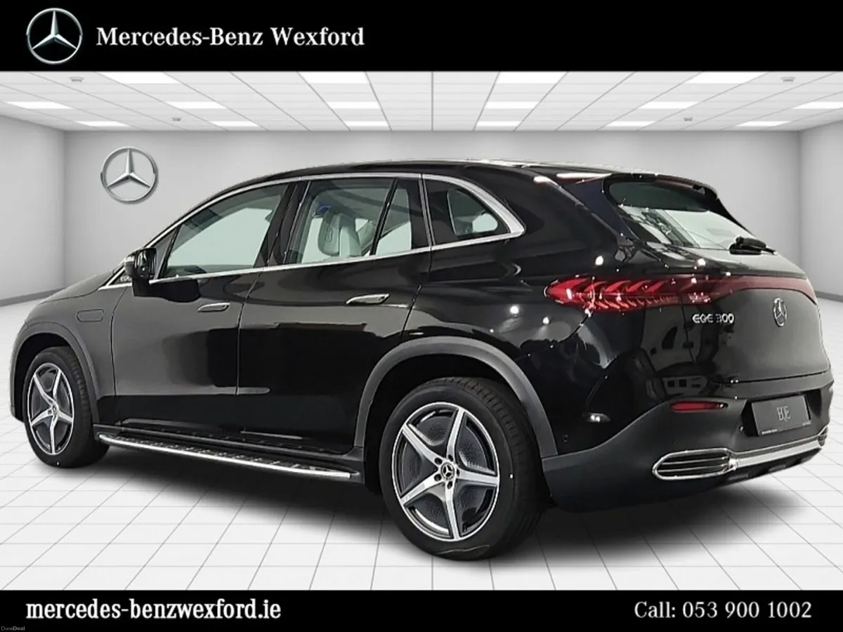 Mercedes-Benz EQE 300 AMG Exterior 96kWH - Image 4