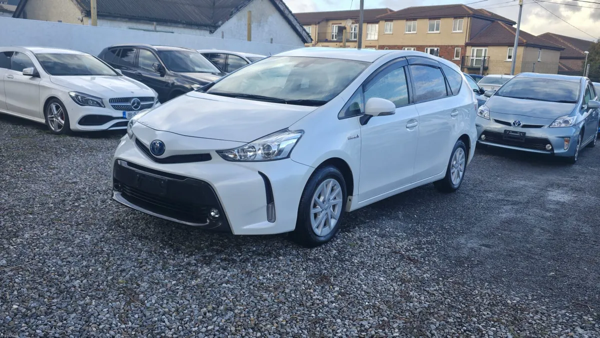 2019 Toyota Prius 7 Seater self charging Hybrid - Image 1
