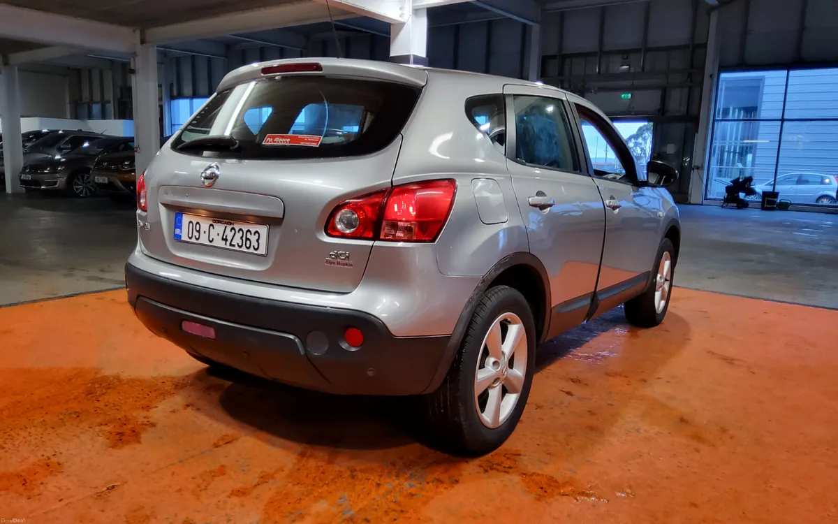 Nissan Qashqai 2009 - Image 3