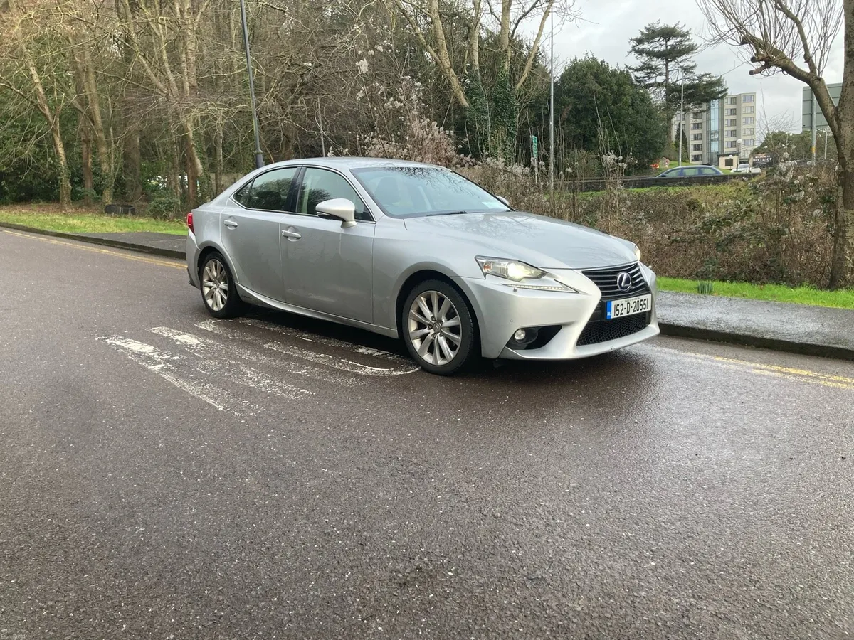 2015 Lexus IS300h Auto Only 165000 Klm - Image 1