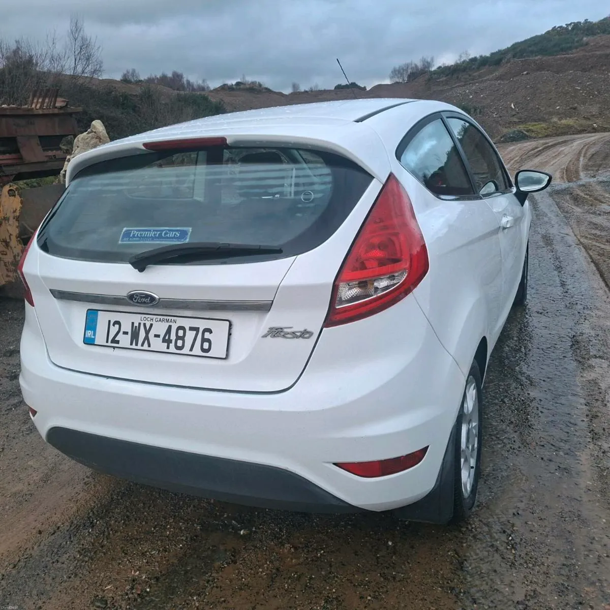 12 ford fiesta 1,2 petrol  2 door - Image 3