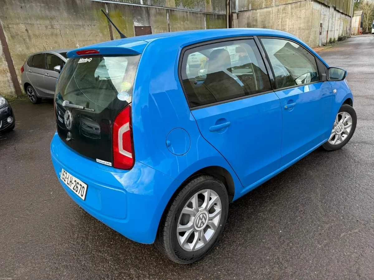 Volkswagen Up! Automatic (2015) – 64k KM - Image 4