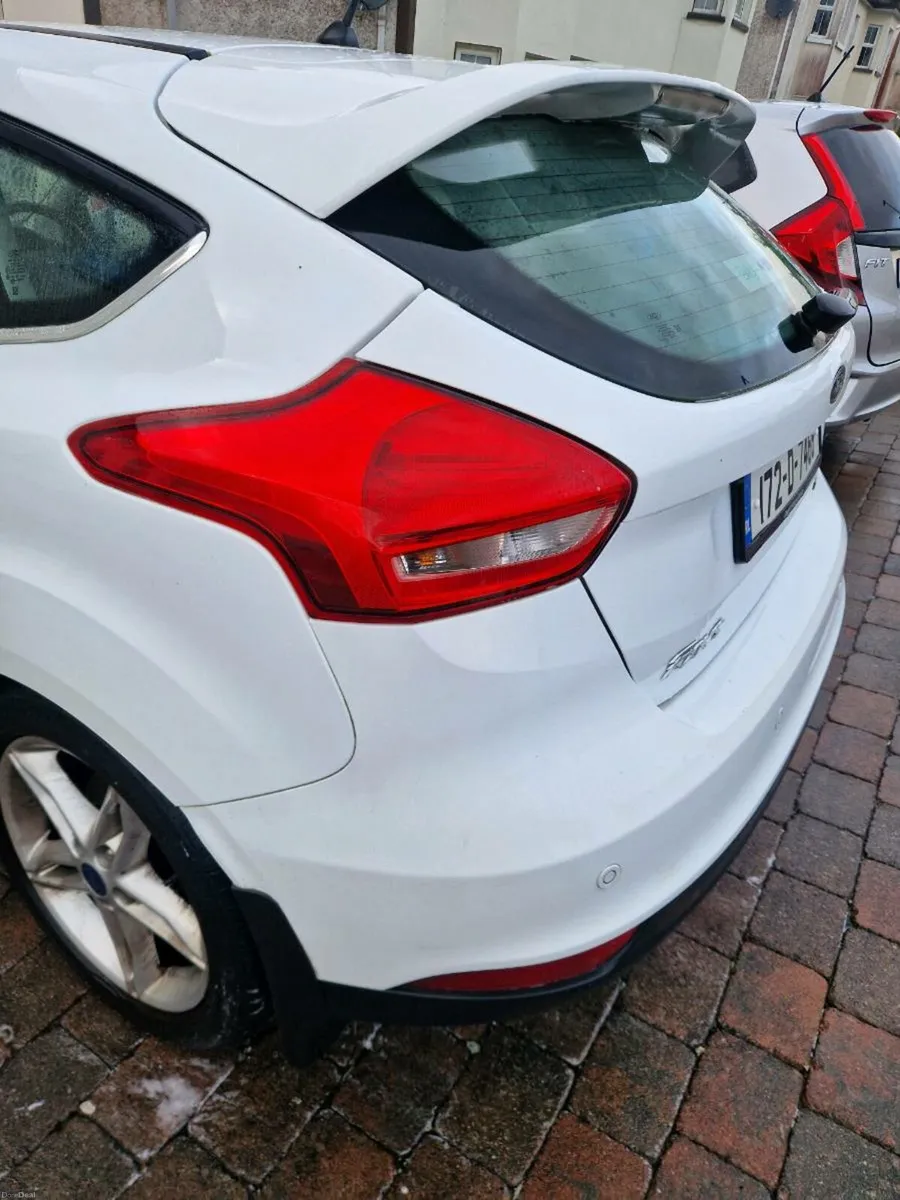Ford Focus - Image 4