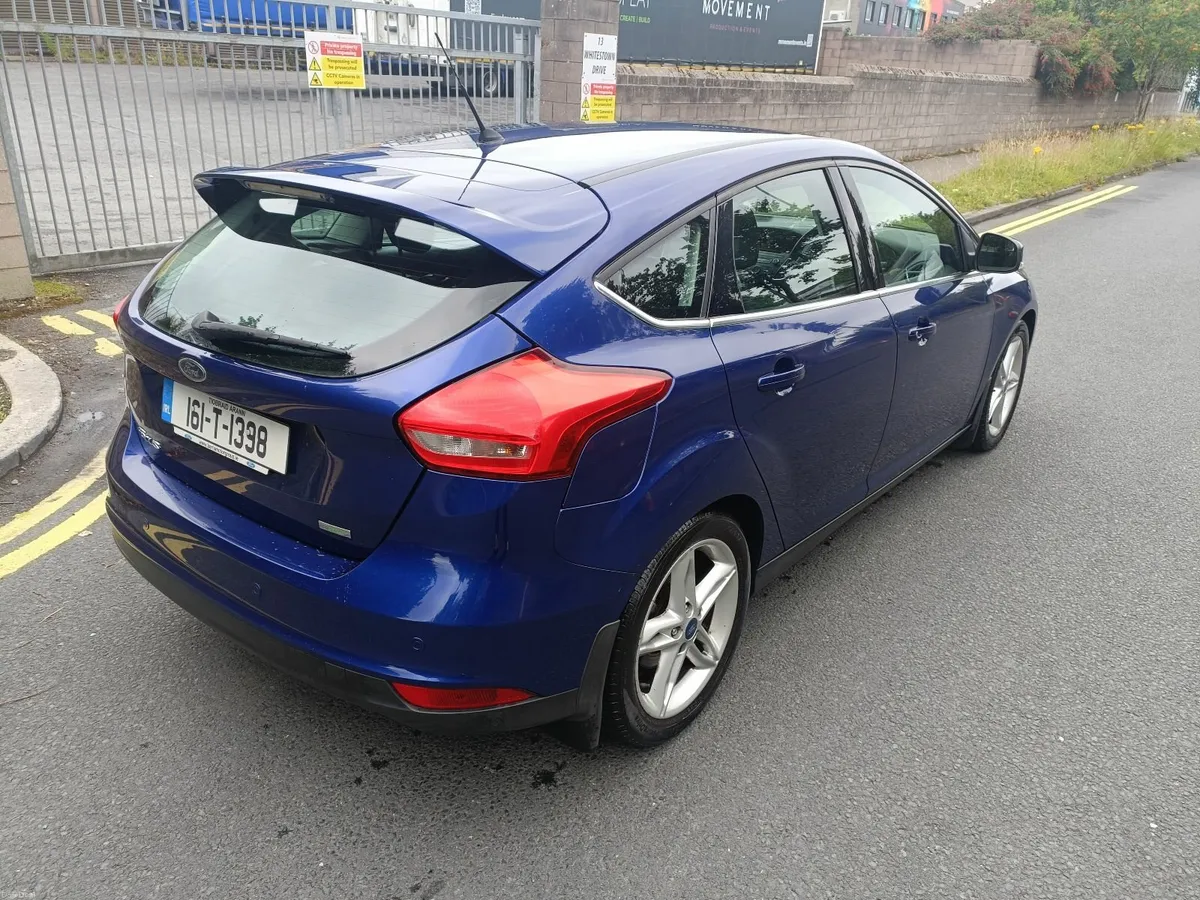 Ford Focus 2016 - Image 2