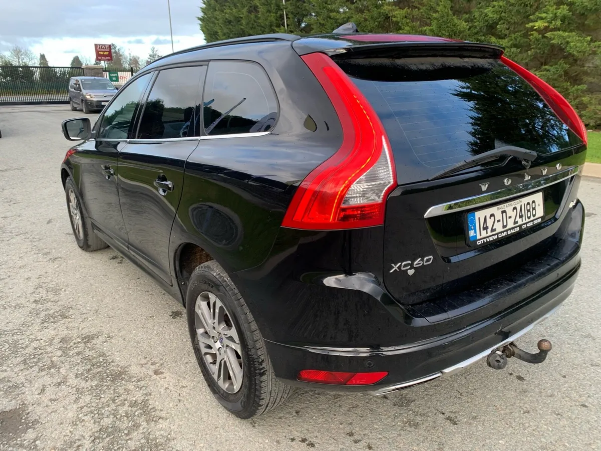 2014 Volvo XC60 diesel, Nctd 9/26, taxed 3/26 - Image 4
