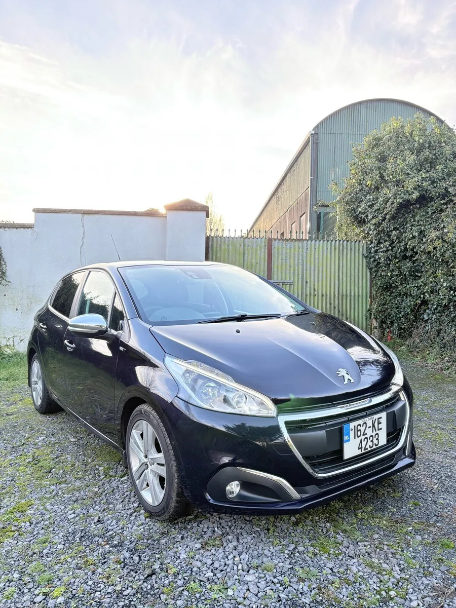 Peugeot 208 162 Automatic [Low mileage] - Image 2