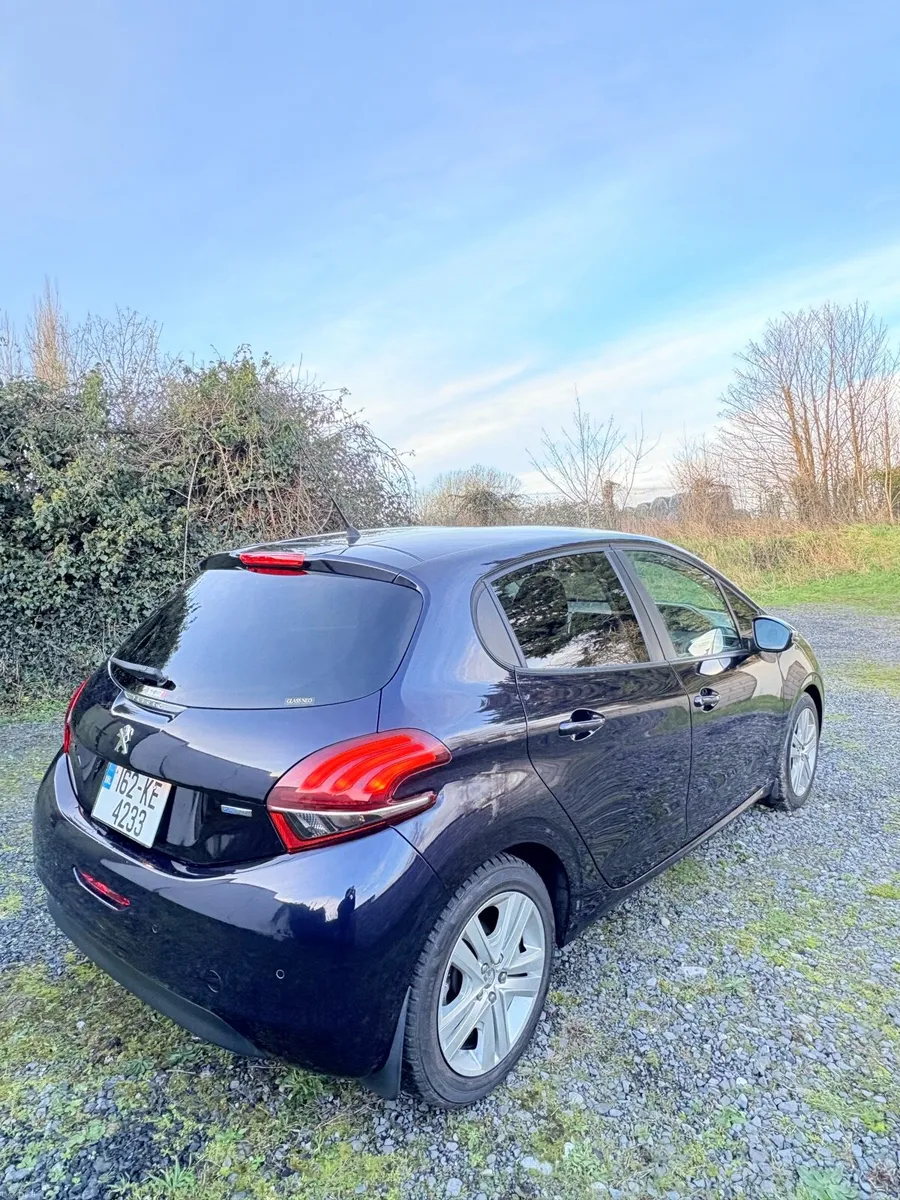 Peugeot 208 162 Automatic [Low mileage] - Image 3
