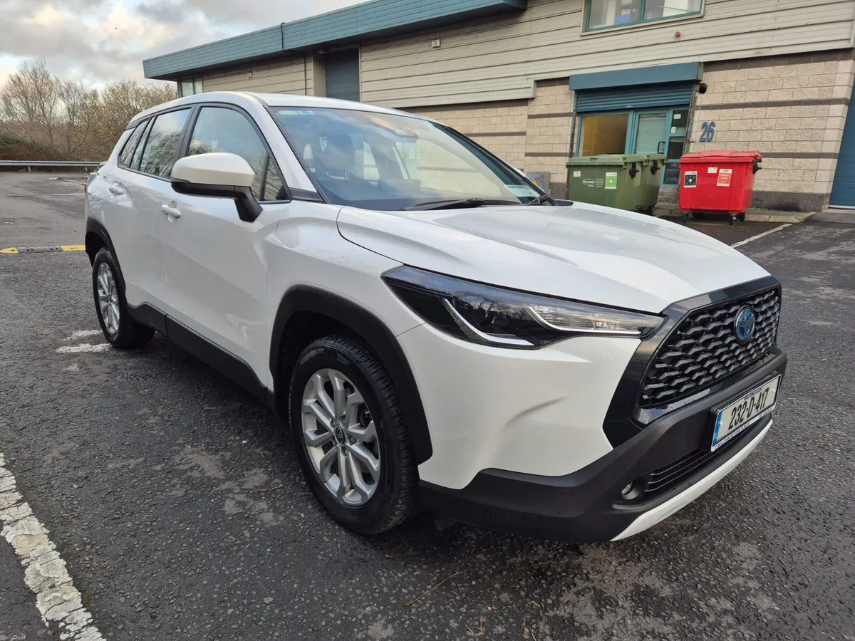 Toyota Corolla / 2023 /1.8 Petrol Hybrid/Auto /NCT - Image 4