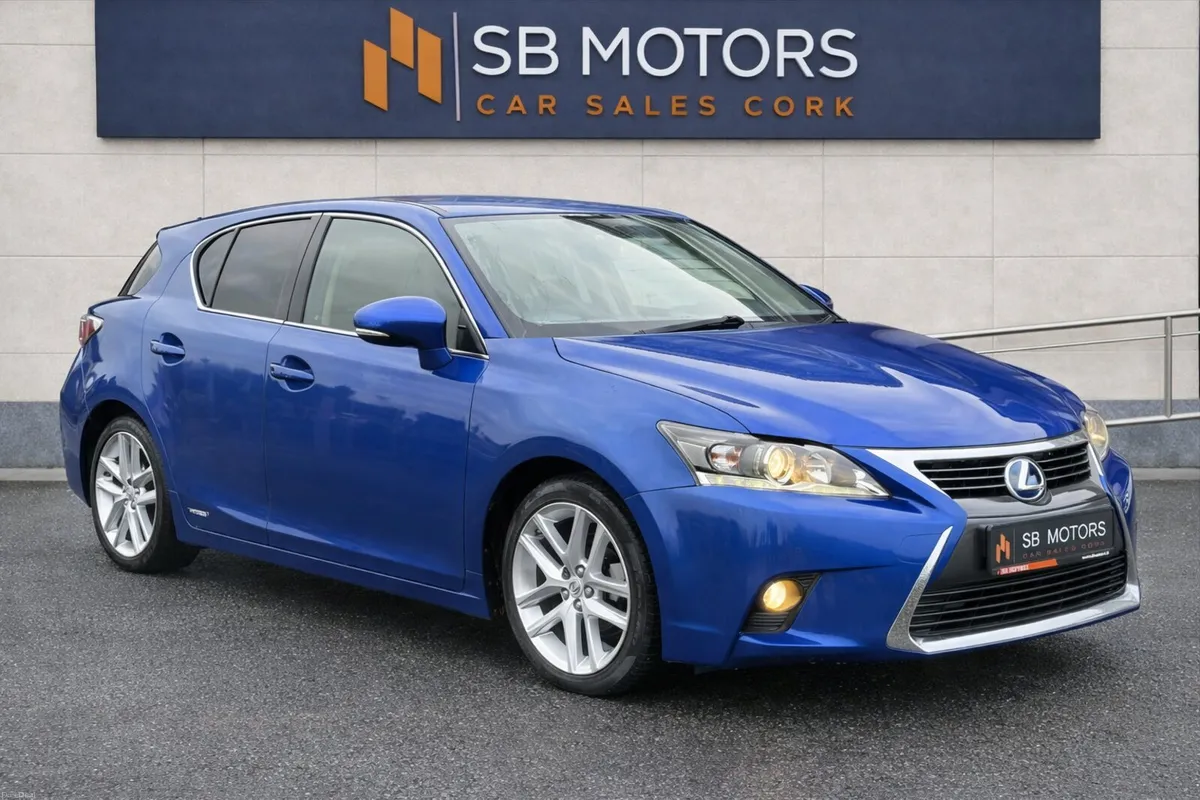 2016 LEXUS CT200 SPORT 1.8L AUTOMATIC NCT & TAX - Image 1