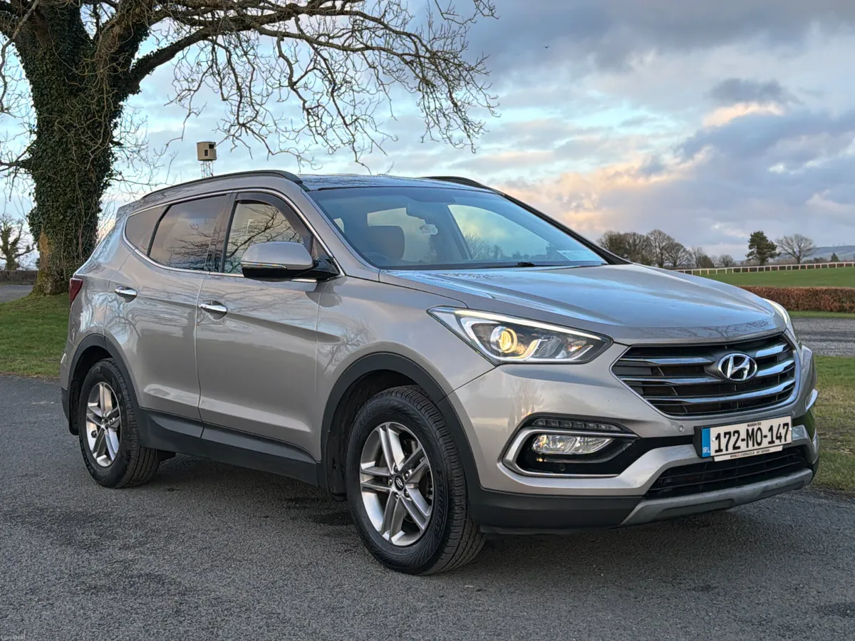 Hyundai Santa Fe 2017 4WD - Image 1