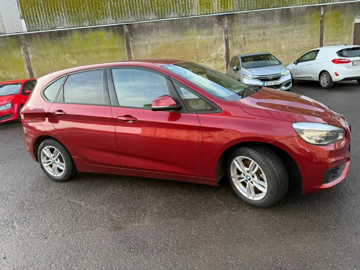 BMW 2 Series Automatic 2015 - only 59,000 km - Image 2