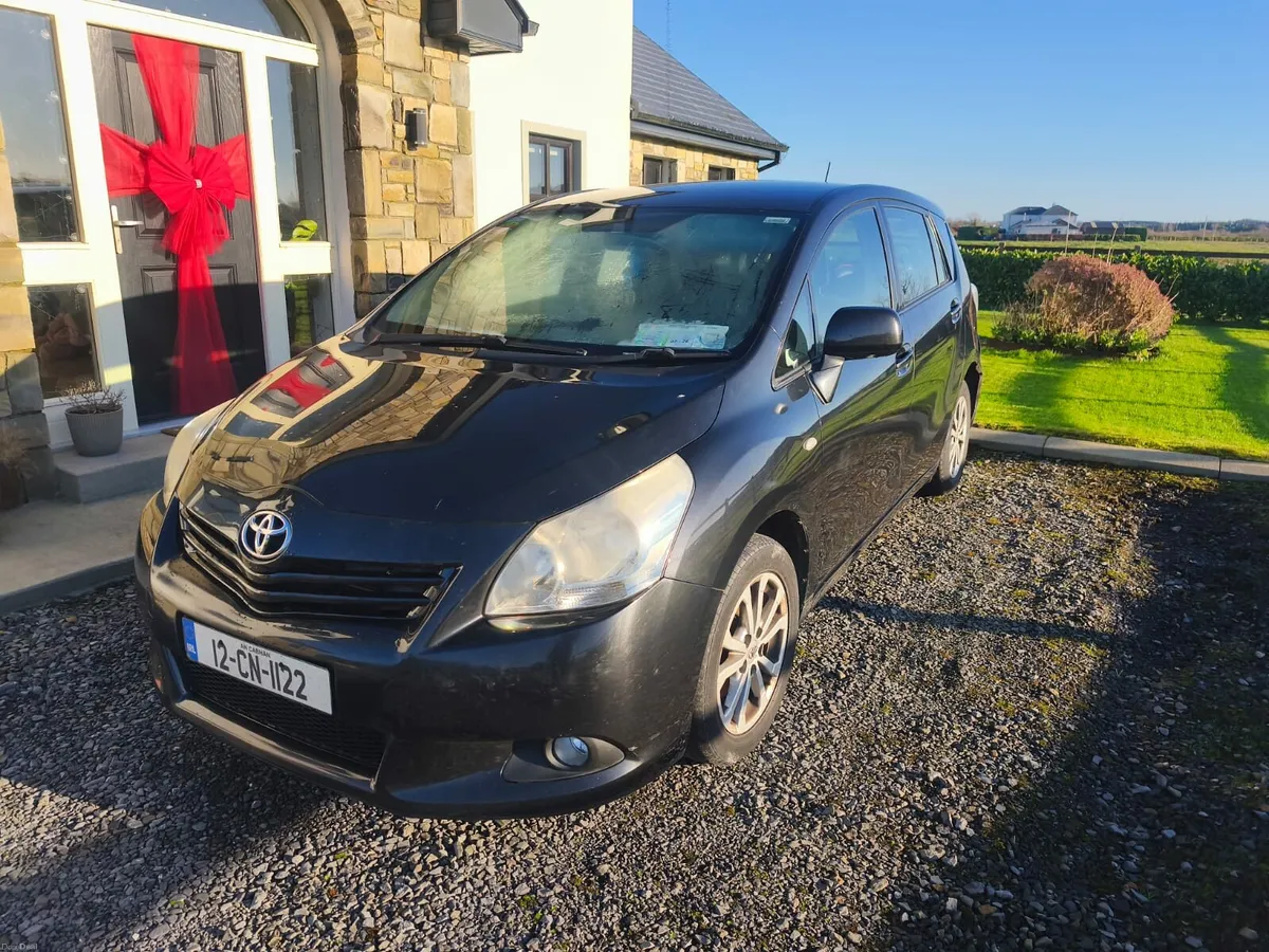 Toyota verso - Image 3