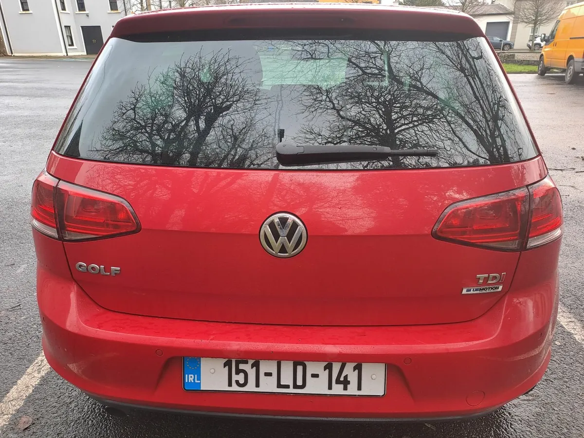 Volkswagen Golf Comfortline 2015 - Image 2