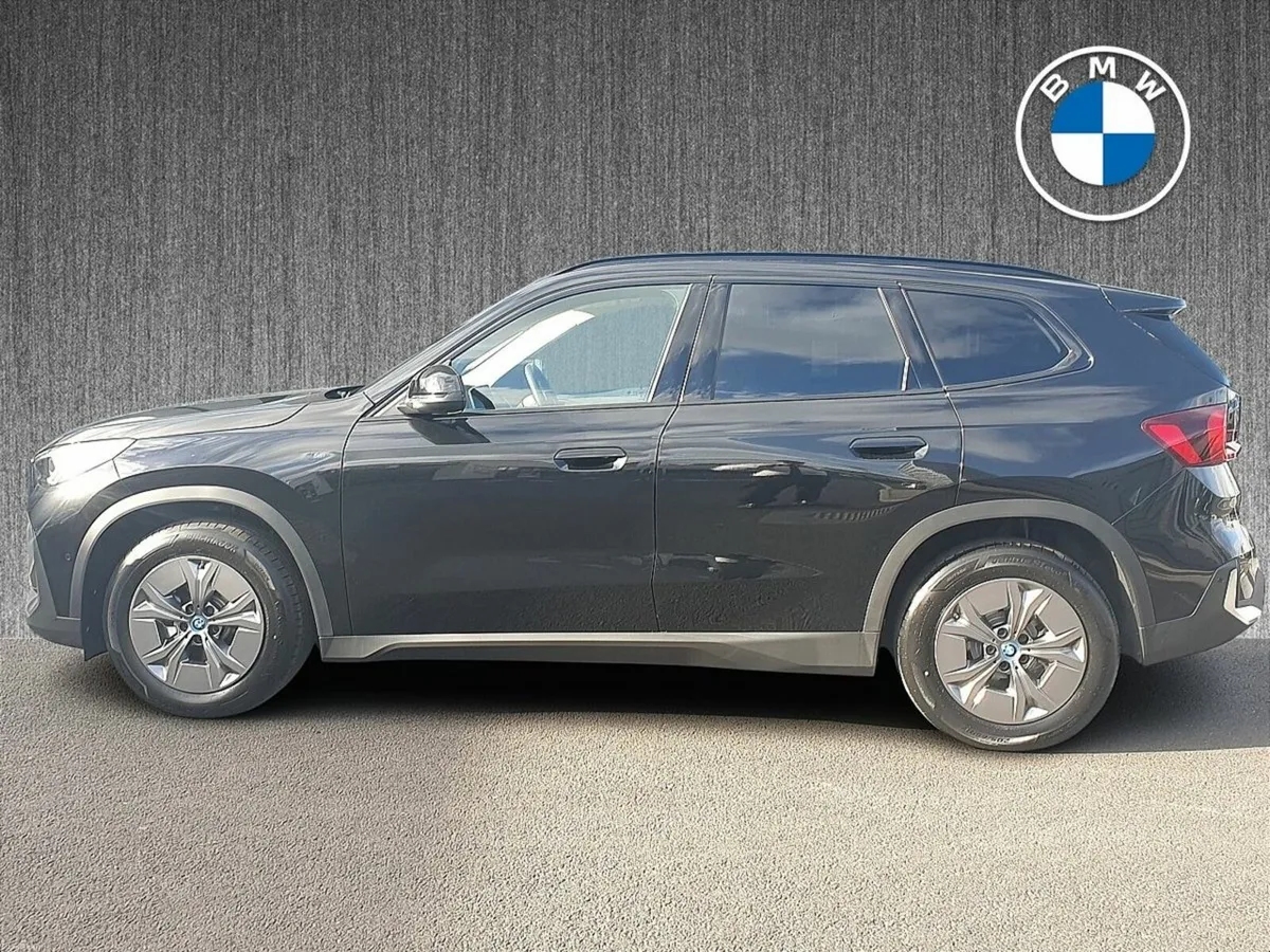 BMW iX1 eDrive20 Sport - Image 3