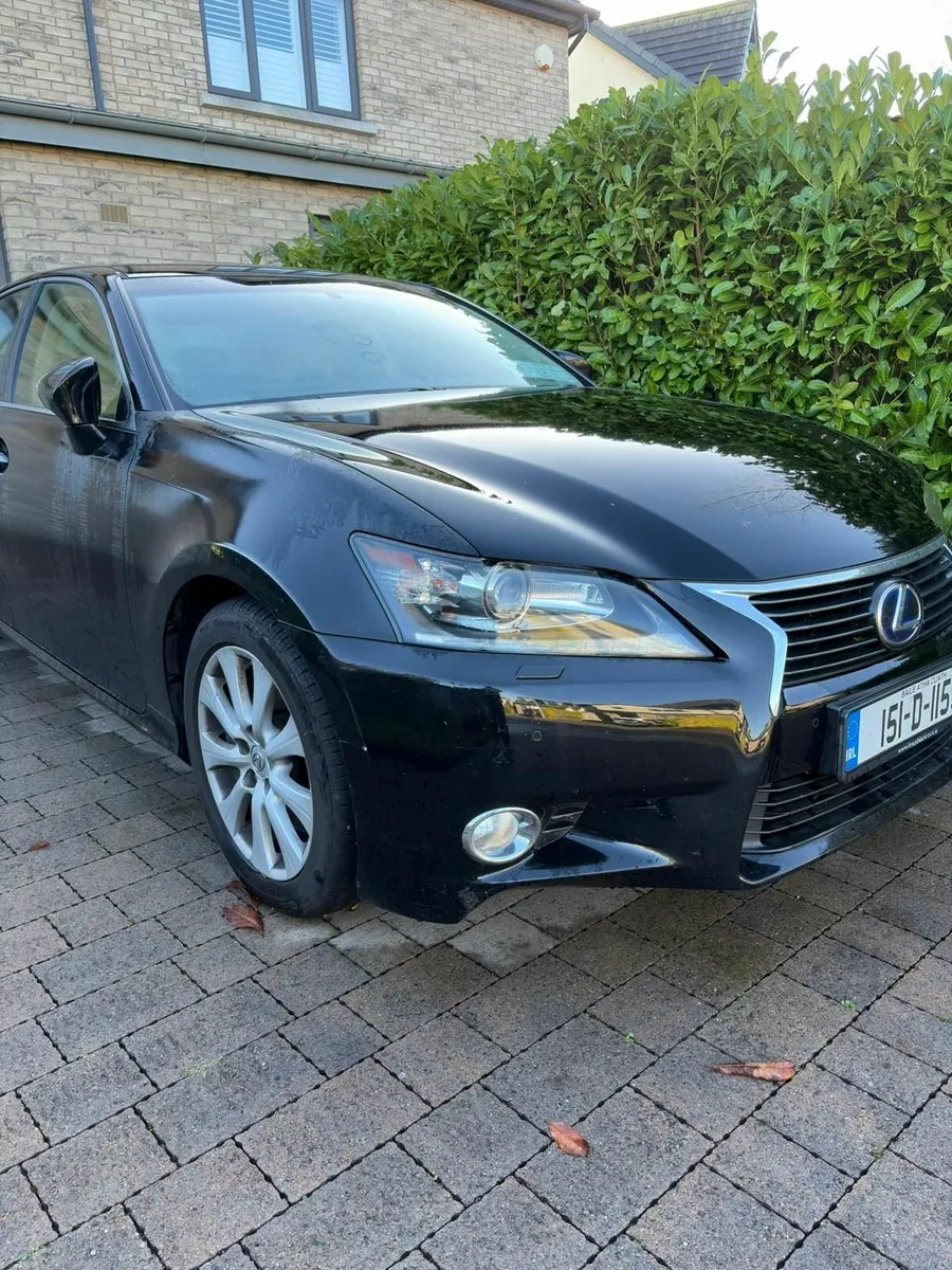 Lexus GS300h 2015 - Image 1