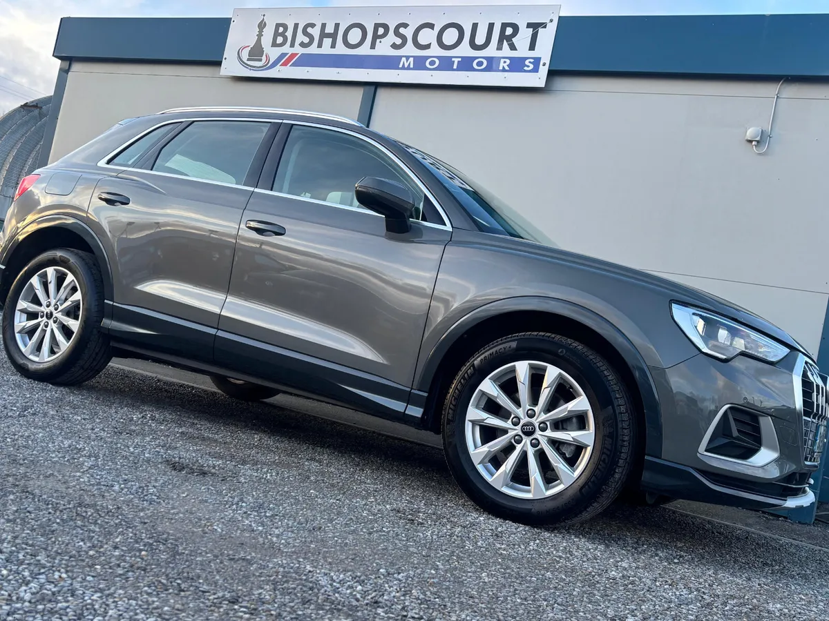 Audi Q3 2024 - Image 3