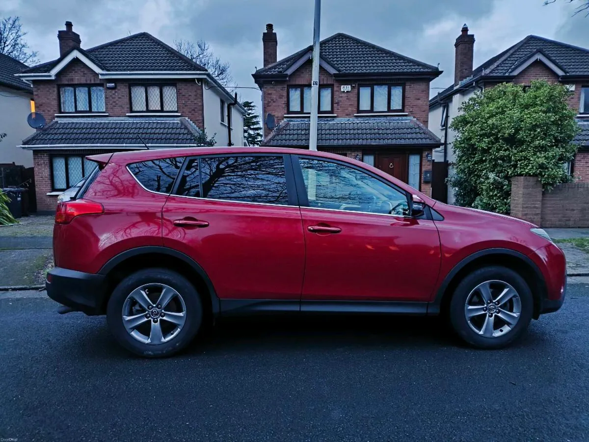 2015 TOYOTA RAV4 - Image 3