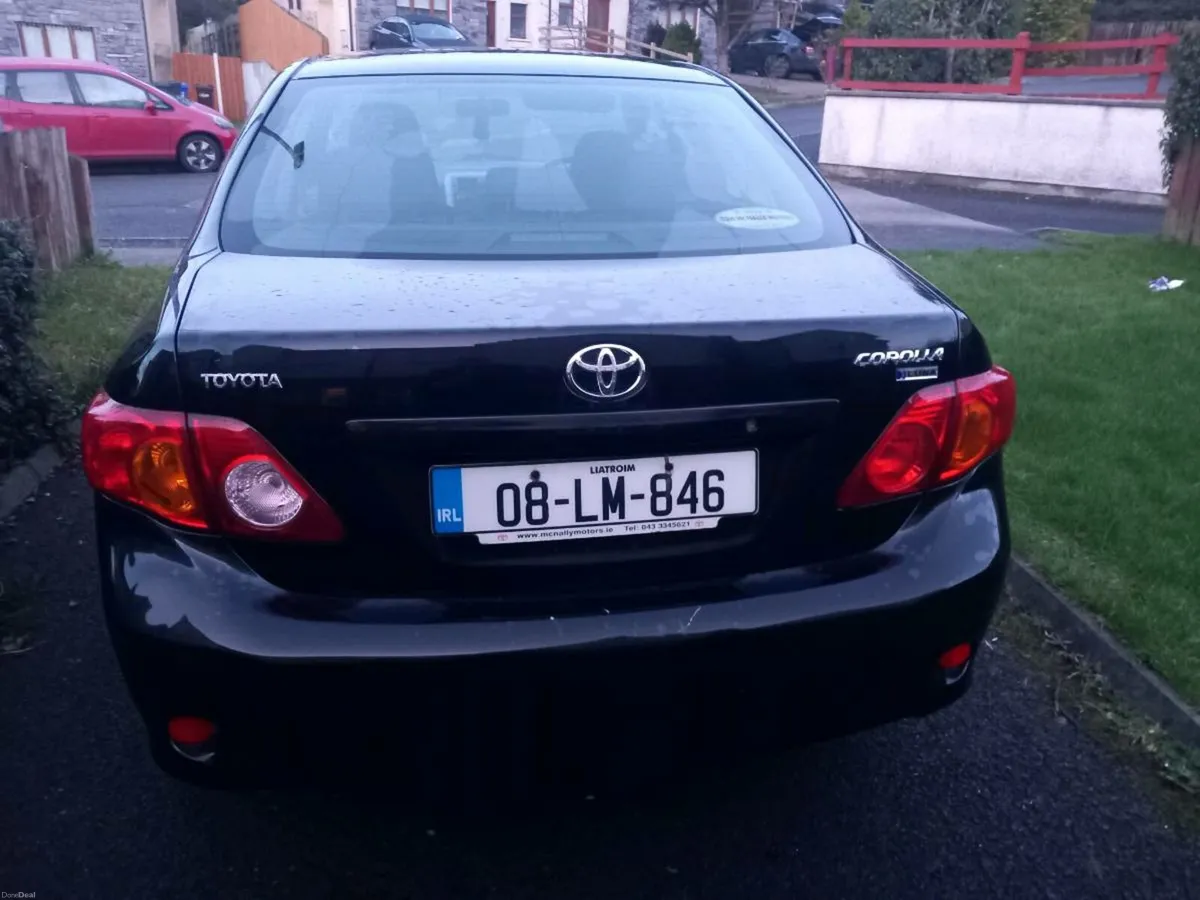 Toyota Corolla Petrol 165000km - Image 3
