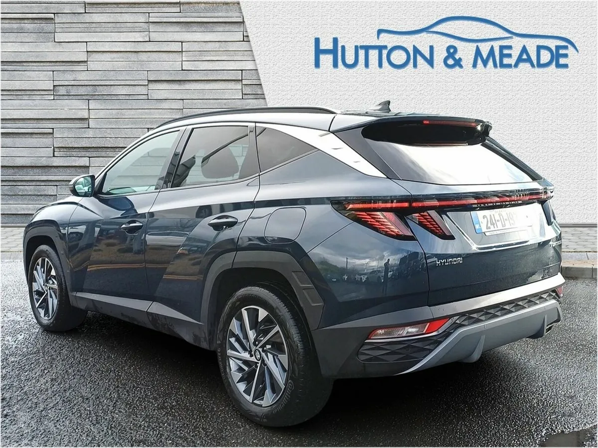 Hyundai Tucson Executive Plus 1.6 Diesel 5dr - Image 3