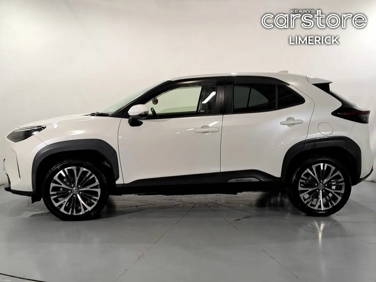 Toyota Yaris Cross 1.5 HYBRID Z Spec - - Image 6