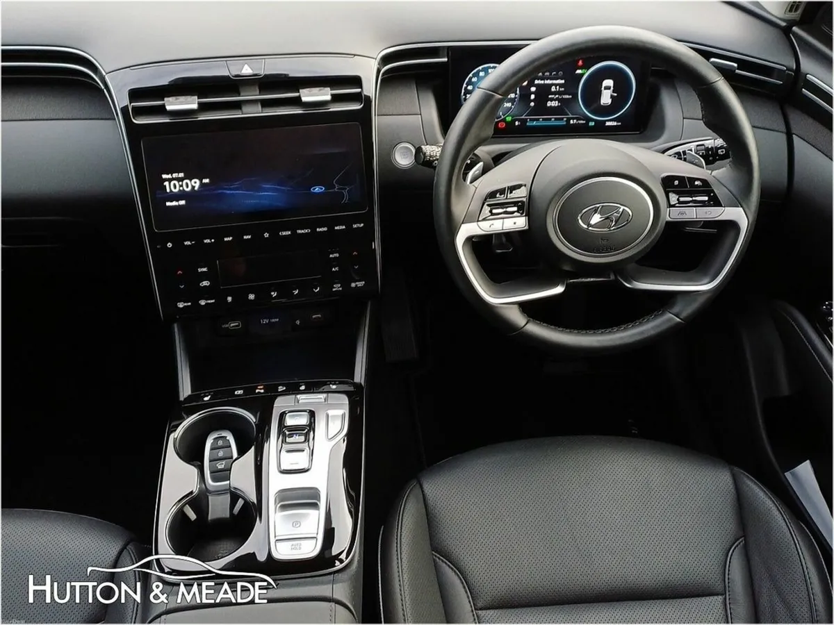 Hyundai Tucson Executive Plus HEV 1.6 Petrol 5dr - Image 4