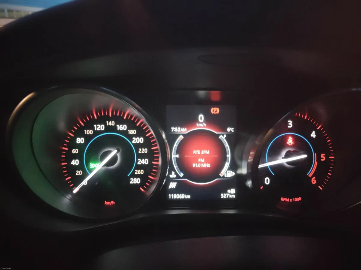 Jaguar XE R Sport 2018 Low Mileage - Image 2